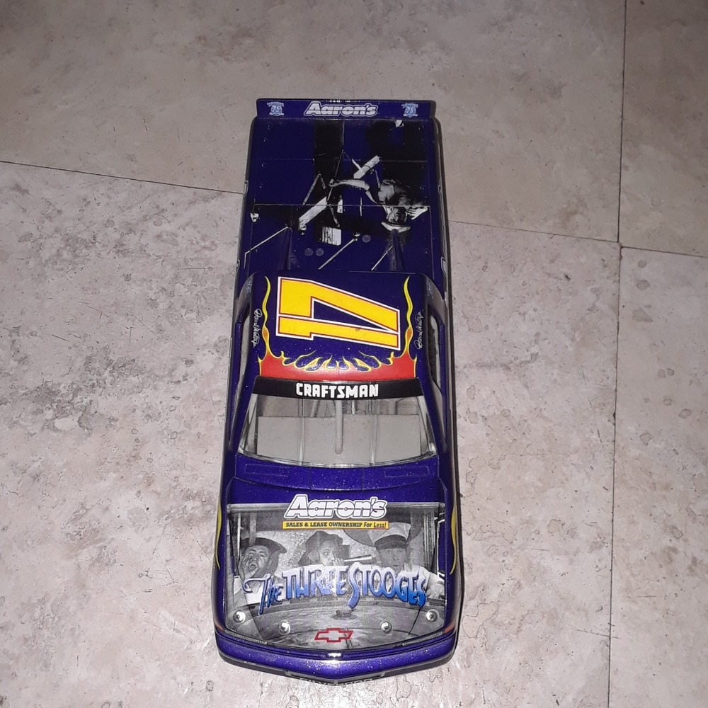 Michael Waltrip The 3 Stooges Nascar Truck Rare - Picture 5 of 12
